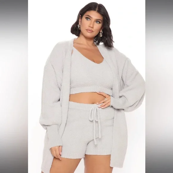 Fashion Nova Living In It Cozy 3-Piece Short Set - Heather Grey XS - NWT - Picture 6 of 8